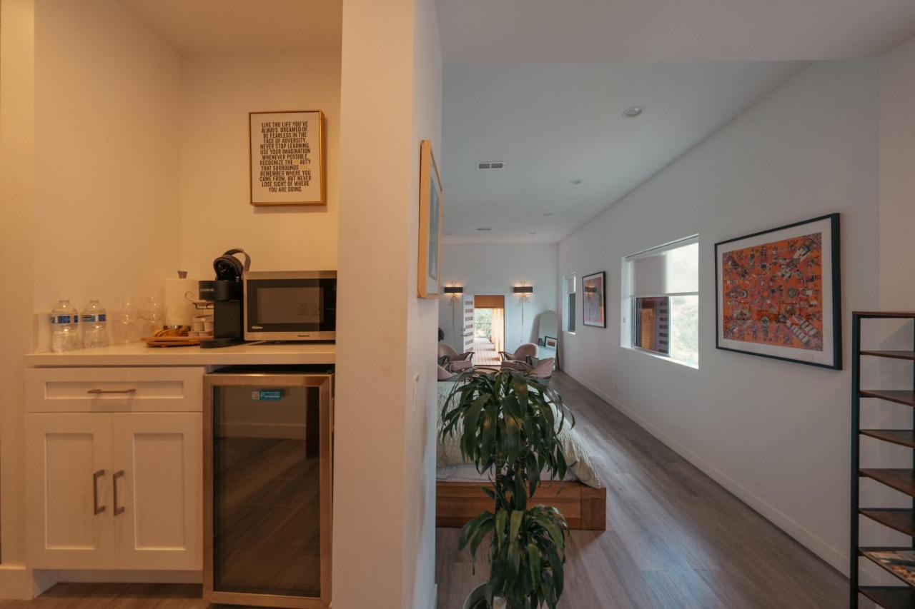 Stunning View Hollywood Hills Guest House Los Angeles Eksteriør billede
